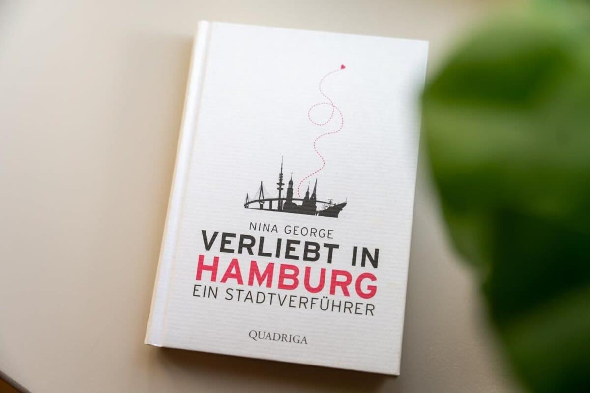 Hamburger Perle Am Gaensemarkt Und Binnenalster Bagian luar foto