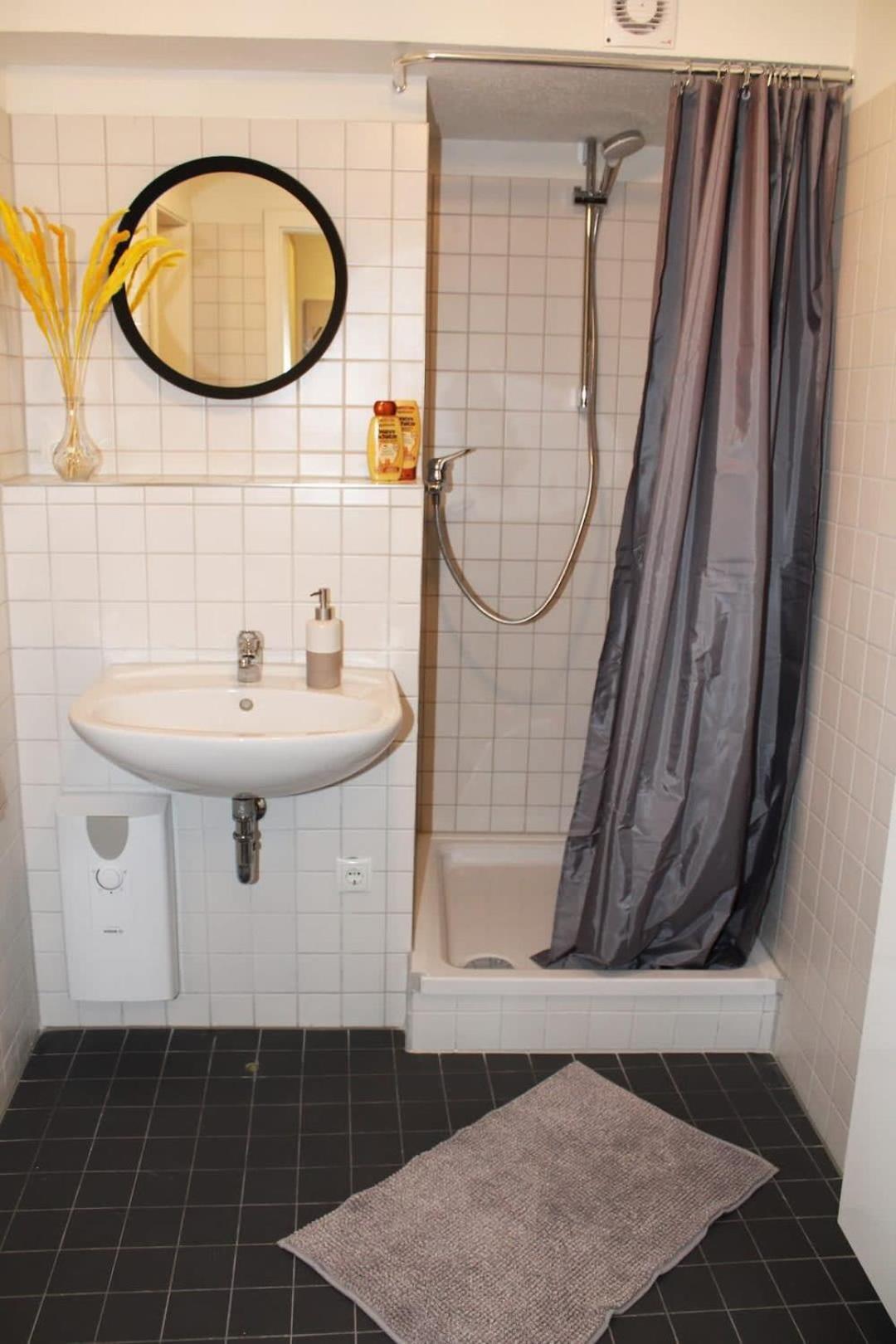 Hamburger Perle Am Gaensemarkt Und Binnenalster Bagian luar foto